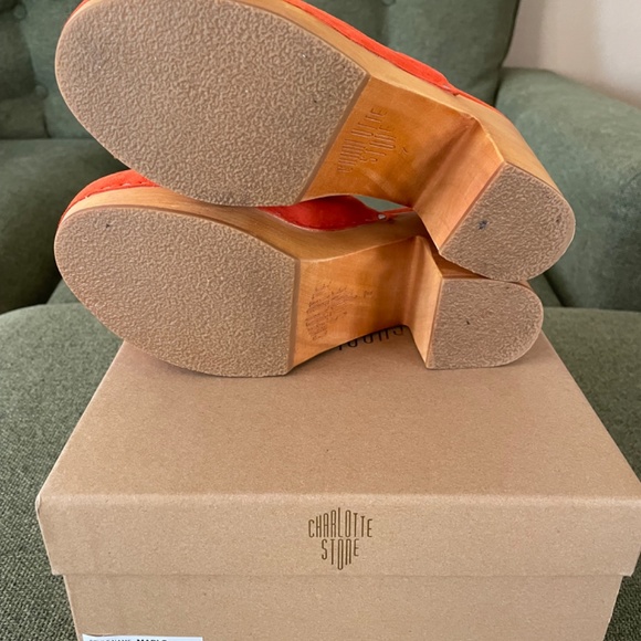 Charlotte Stone Marlo in Tangerine (excellent condition) - Picture 5 of 11
